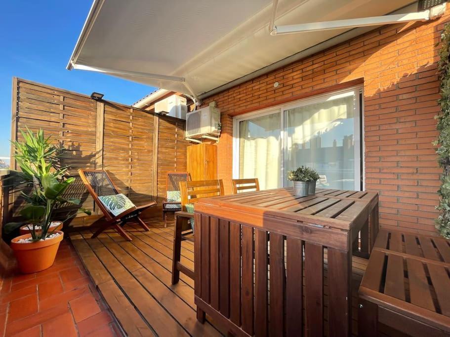 Penthouse With Private Terrace In The Center