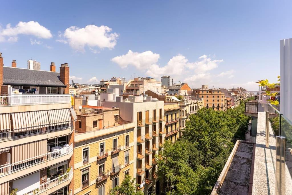Apartment Penthouse With Private Terrace In The Center *